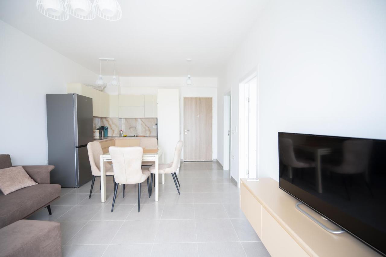Apartment In The Village With A Sea View Vlora Kültér fotó